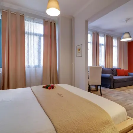 Ermou Fashion By Living-space Apartamento